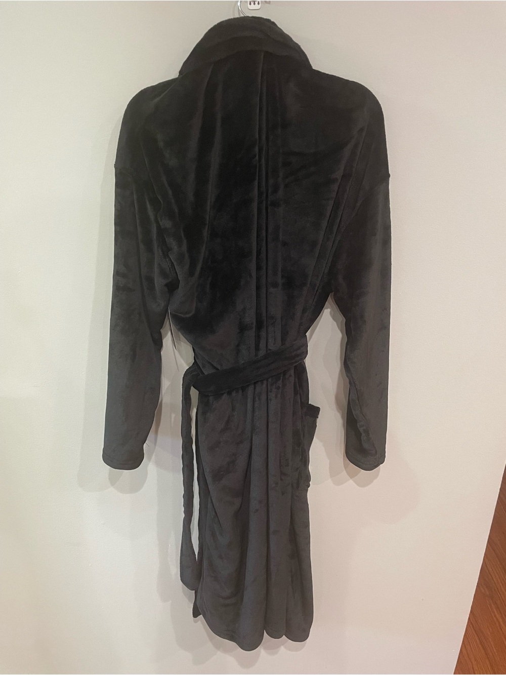 Brand New With Tag One Resource Black Women’s Long Sleeve Turtleneck Cardinal S